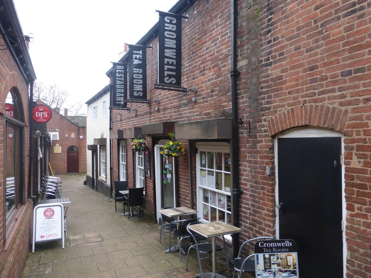 Cromwells Restaurant and Tea Room: Where Pontefract's Ancient Alleyway Holds Timeless Secrets